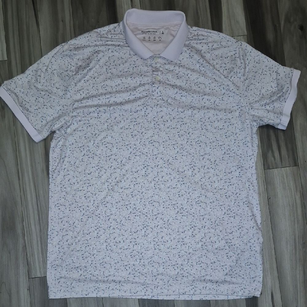 Abercrombie & Fitch Light Pink Polo with Blue Speckle Size L